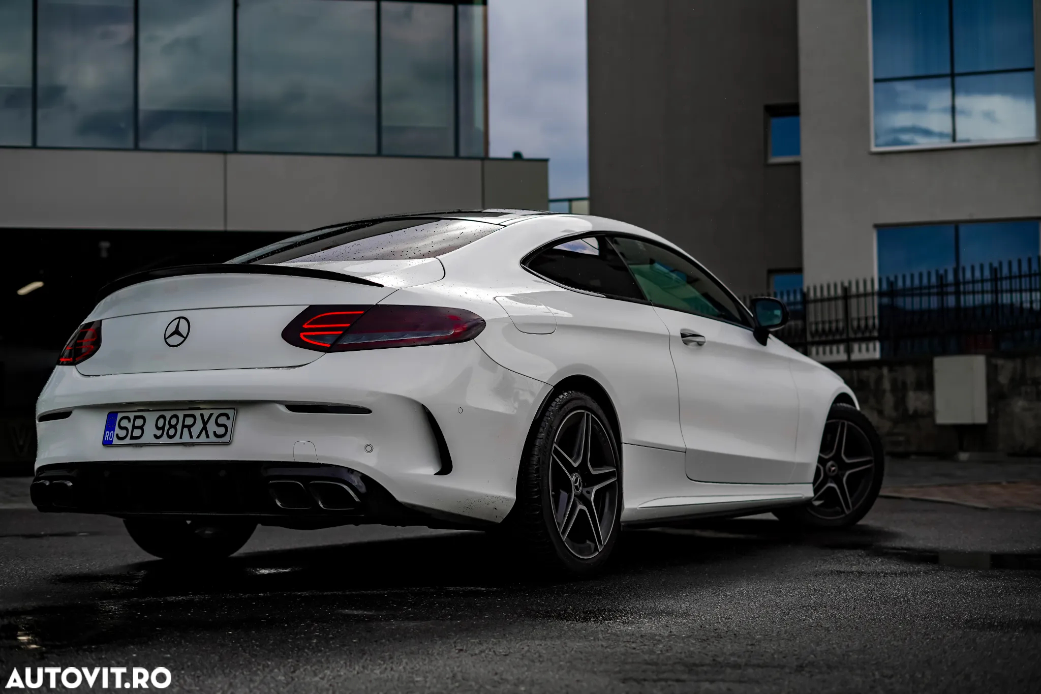 Mercedes-Benz C 300 d Coupe - 7