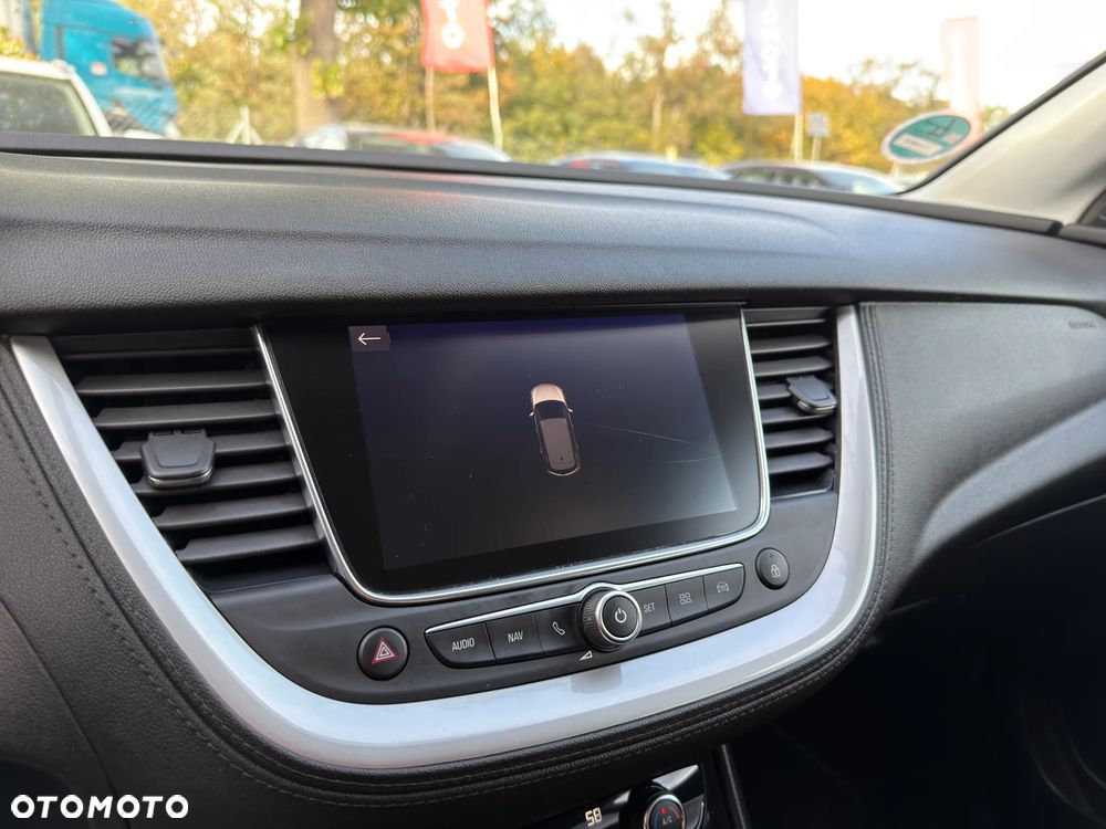 Opel Grandland X 1.2 T Innovation S&S - 17