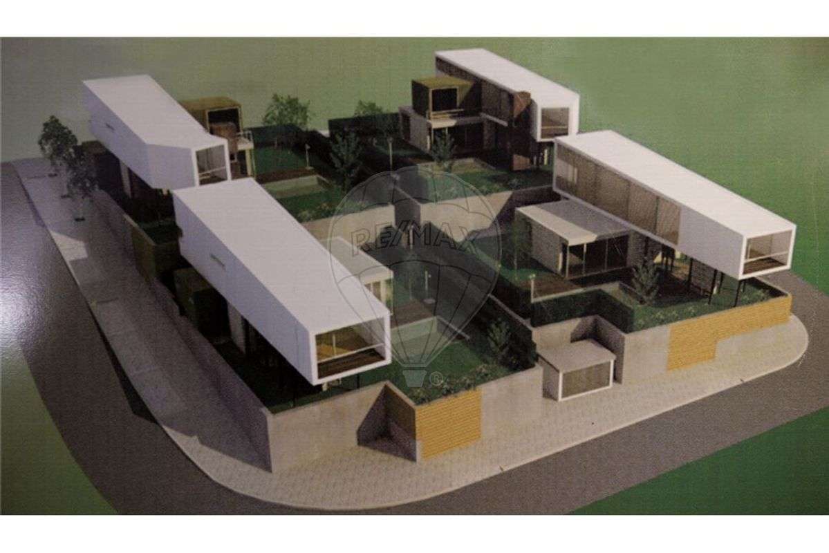 Loteamento no centro de Alfarelos - Grande imagem: 4/18