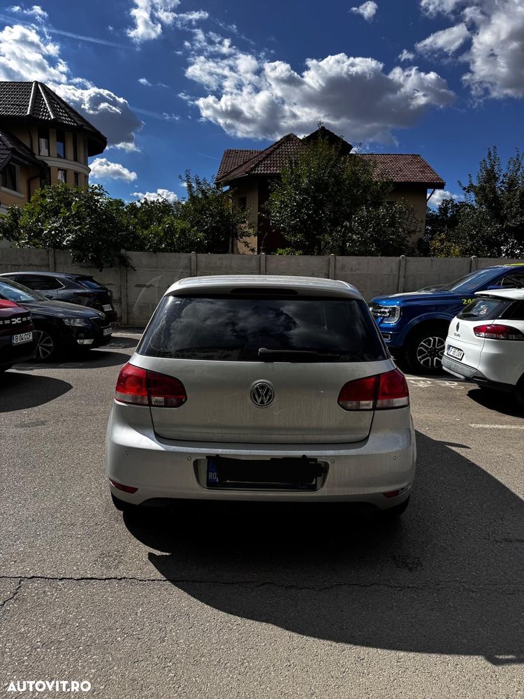 Volkswagen Golf 2.0 TDI Comfortline - 2