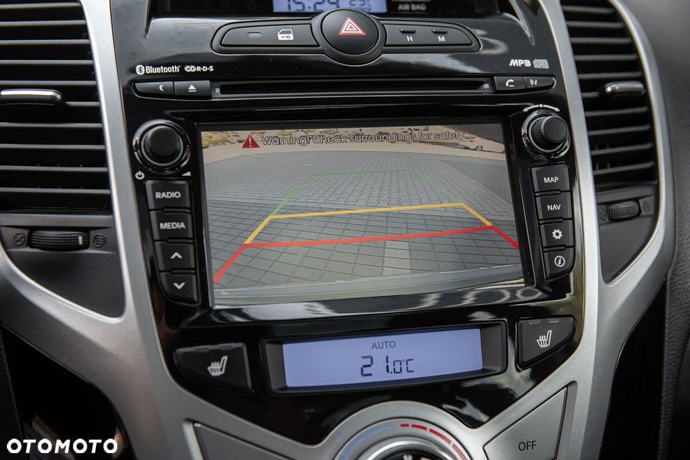 Hyundai ix20 1.6 Premium - 22