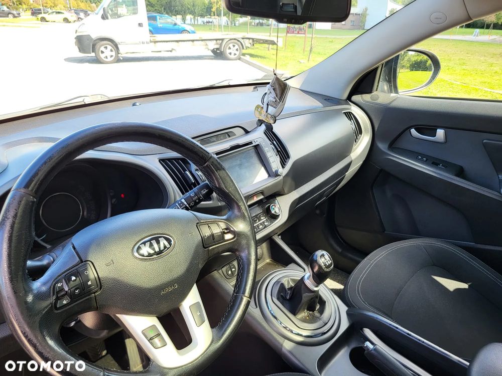 Kia Sportage 1.7 CRDI L 2WD - 11