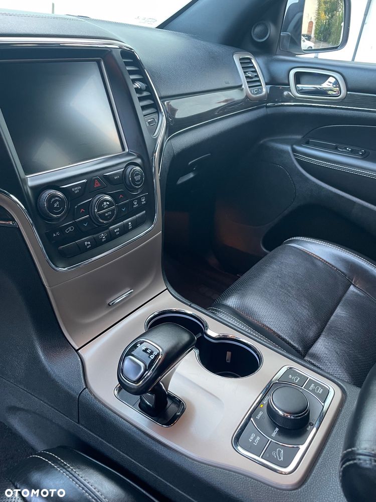 Jeep Grand Cherokee Gr 3.0 CRD Overland - 30