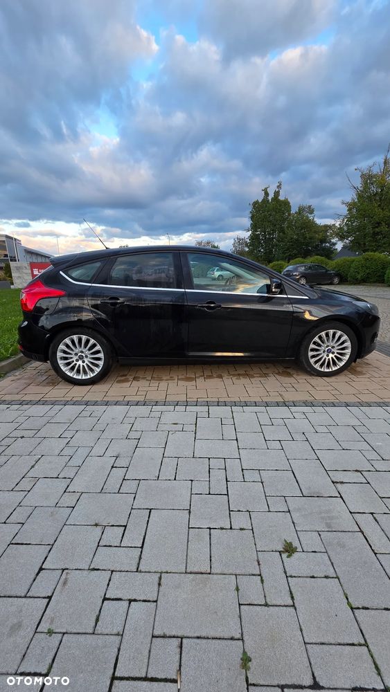 Ford Focus 1.6 Titanium - 12