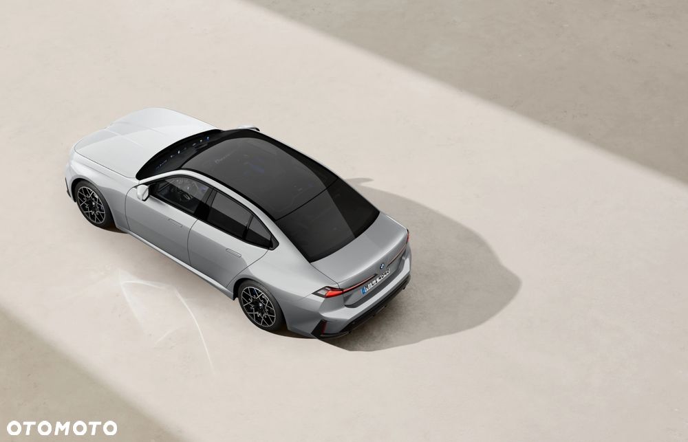 BMW Seria 3 318i - 9