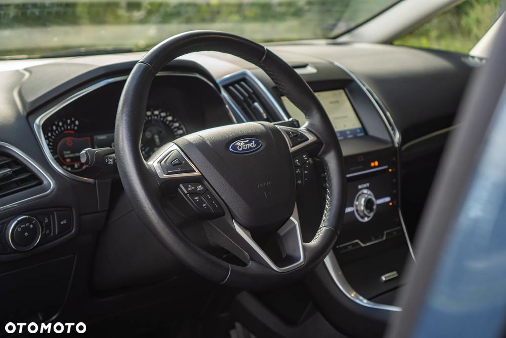 Ford S-Max 2.5 Hybrid Titanium CVT 7os - 24