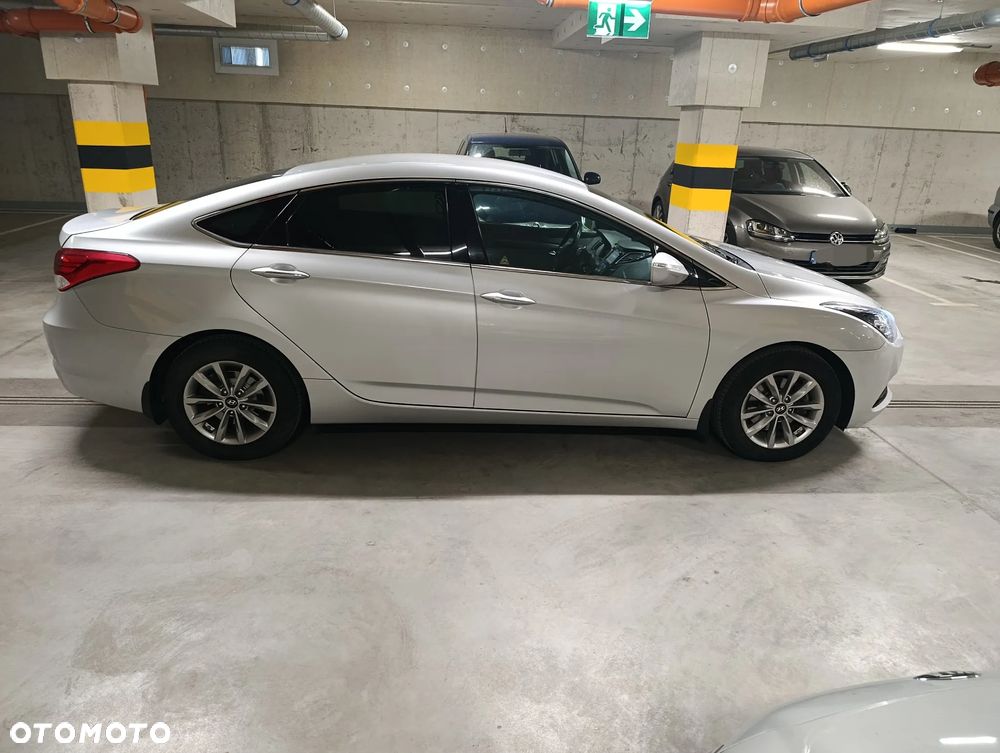 Hyundai i40 1.7 CRDi Comfort DCT - 3