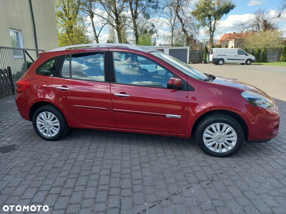 Renault Clio 1.2 16V Luxe Dynamique - 11