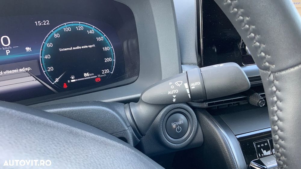 Toyota C-HR - 11