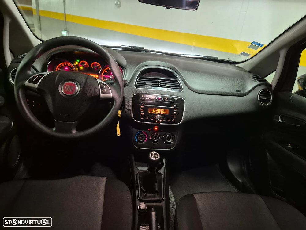 Fiat Punto 1.2 Lounge Start&Stop - 28
