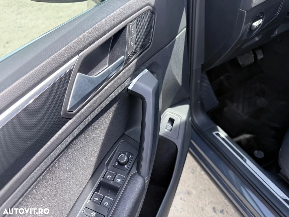 Volkswagen Tiguan 2.0 TDI DSG Elegance - 30