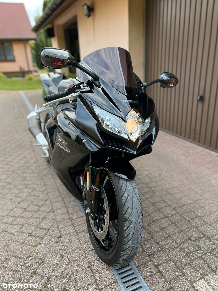 Suzuki GSX-R - 2