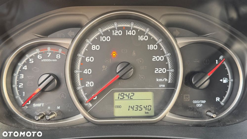 Toyota Yaris 1.33 Premium - 13