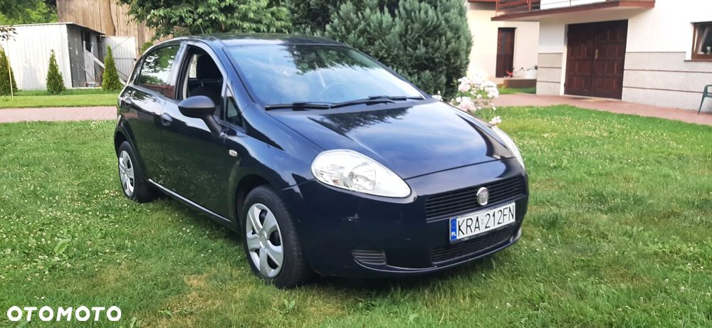 Fiat Grande Punto - 2