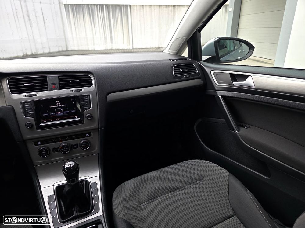 VW Golf Variant 1.6 TDi Highline - 37