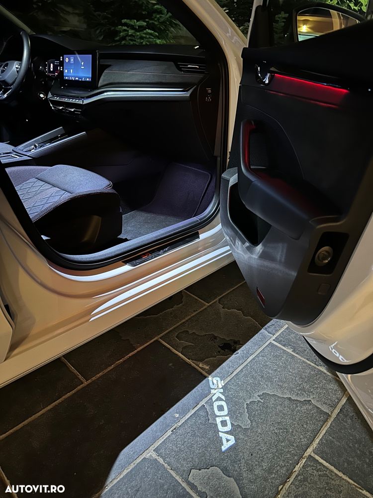Skoda Octavia 2.0 TSI DSG RS - 41