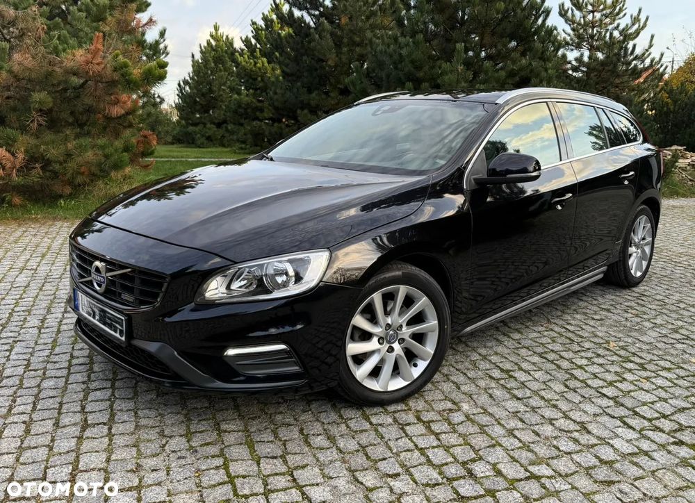 Volvo V60 D4 Geartronic Summum - 3