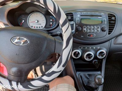Hyundai i10 - 15