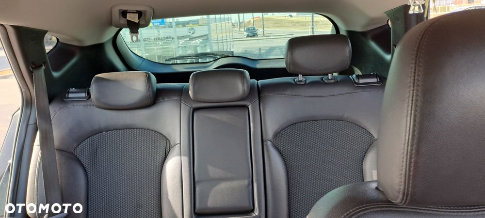 Hyundai ix35 1.7 CRDi Comfort 2WD - 15