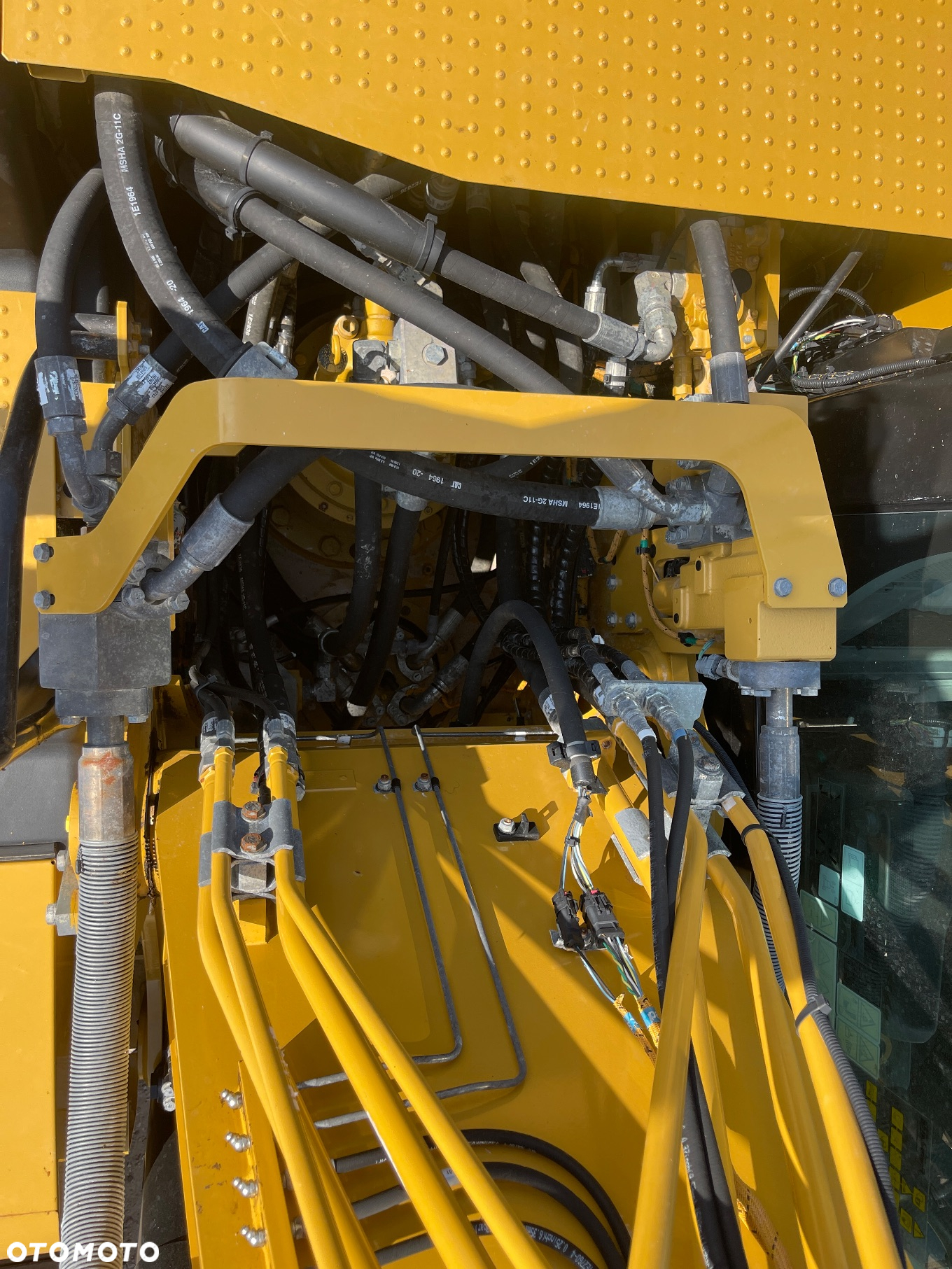 Caterpillar 320 - 8