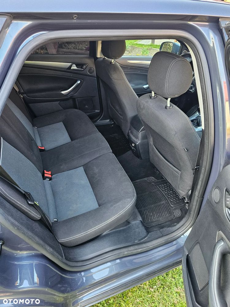 Ford Mondeo 2.0 TDCi Trend - 15