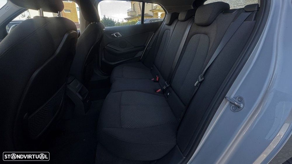 BMW 116 d Aut. Advantage - 8