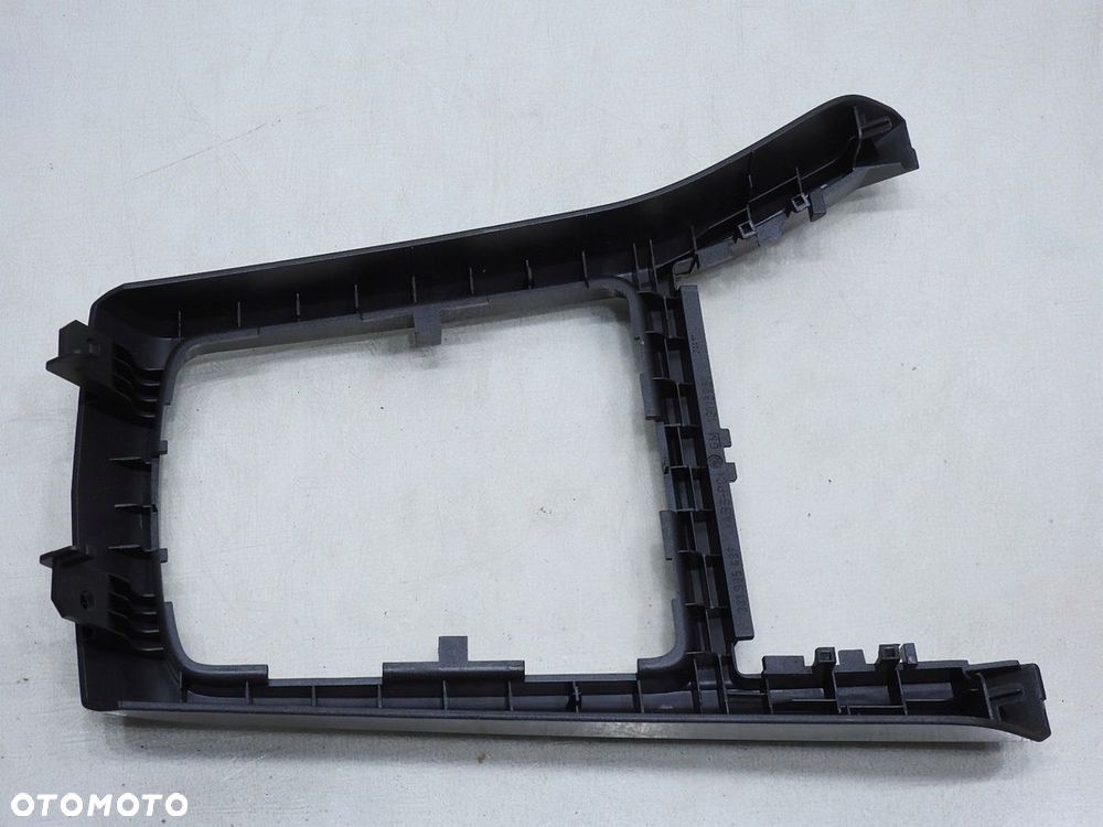 RAMKA OSŁONA LEWARKA OPEL ASTRA H III - 4