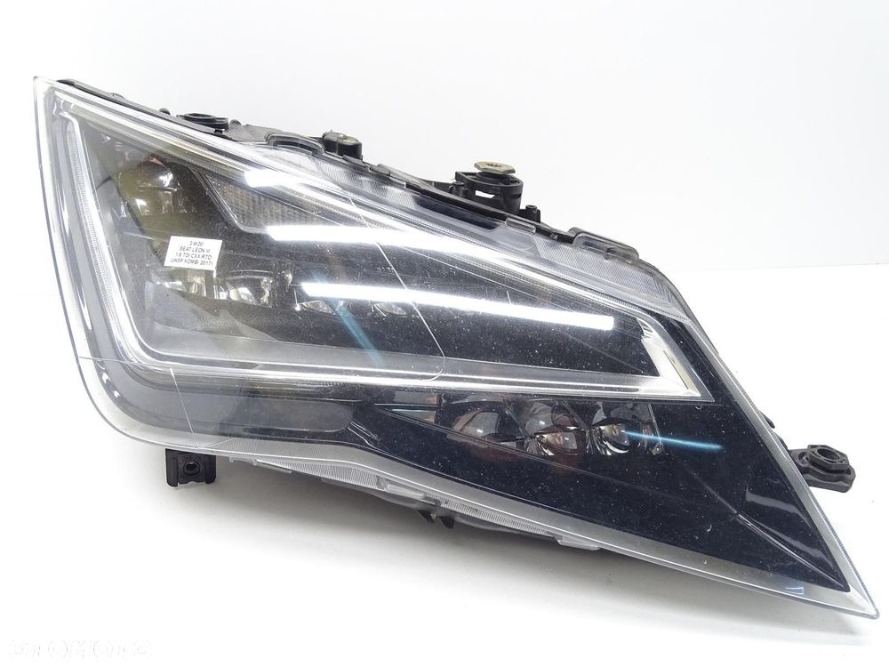 LAMPA REFLEKTOR PRAWA PRAWY PRZEDNIA LED 5F2941008D SEAT LEON III 5F - 1