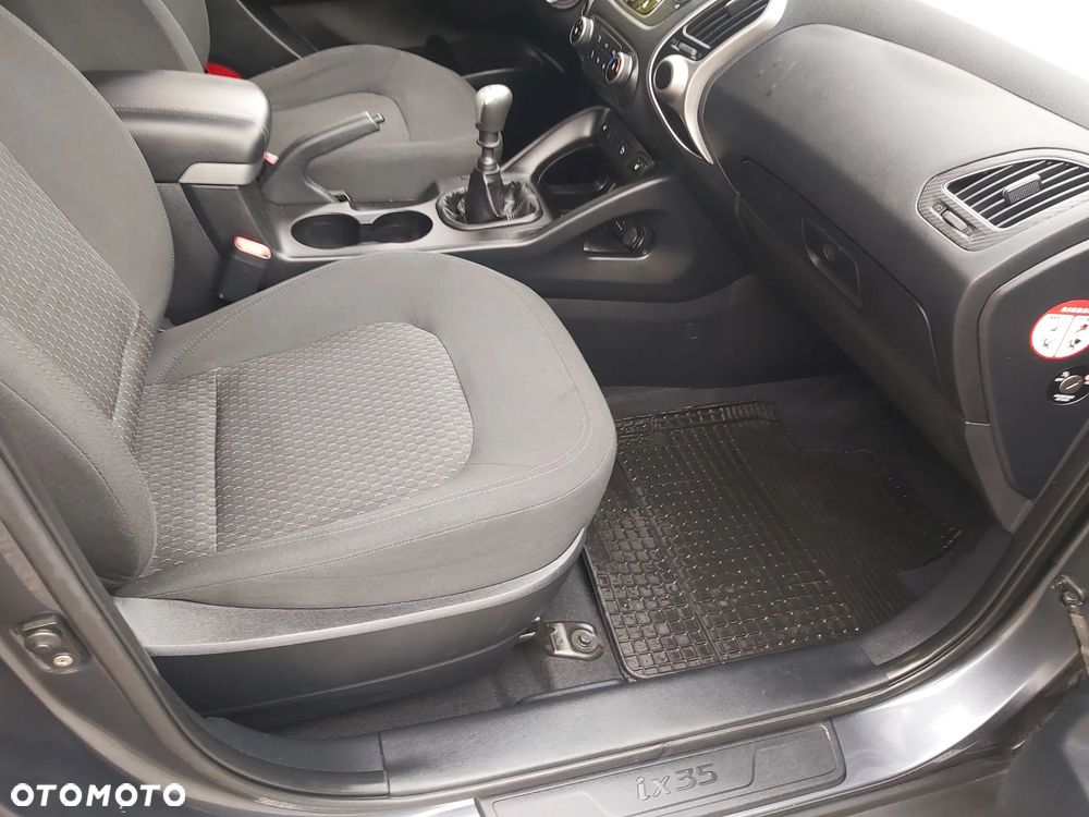 Hyundai ix35 - 10
