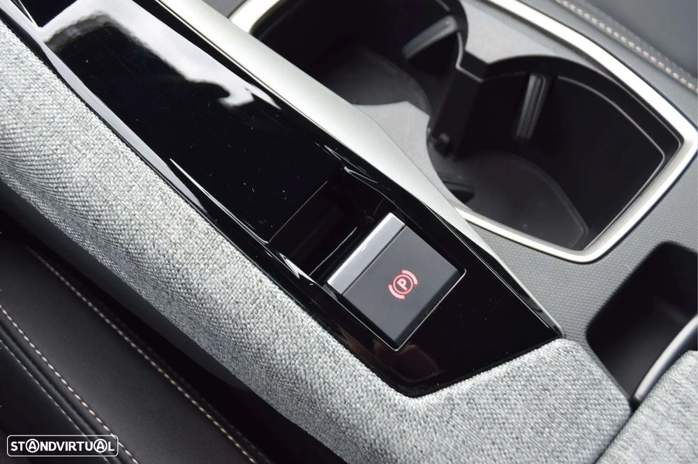 Peugeot 3008 1.2 Hybrid Allure e-DCS6 - 12