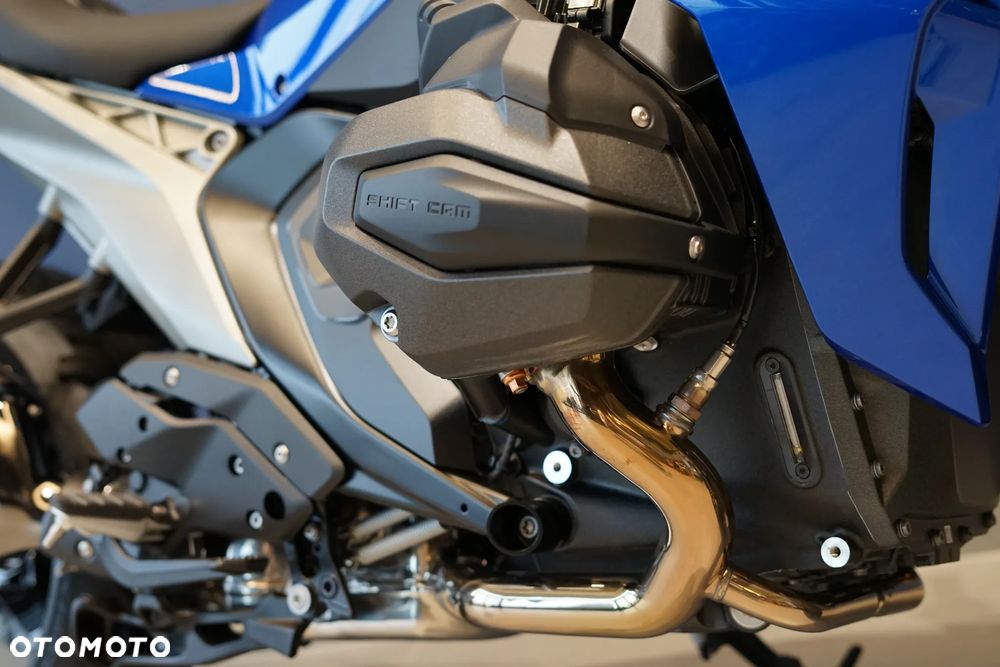 BMW R - 26