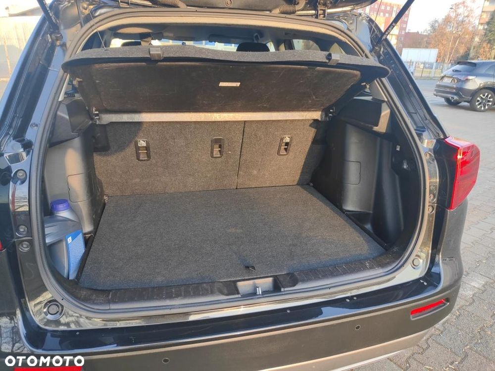 Suzuki Vitara 1.0 Boosterjet Premium 2WD - 10