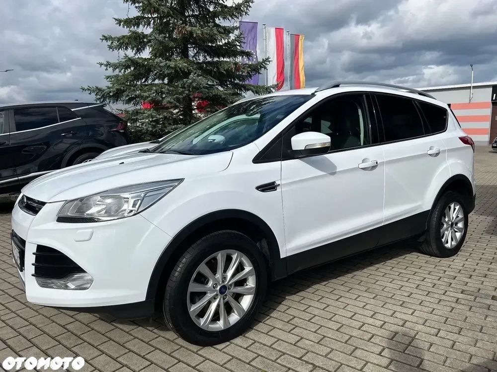 Ford Kuga 2.0 TDCi 2x4 Titanium - 1
