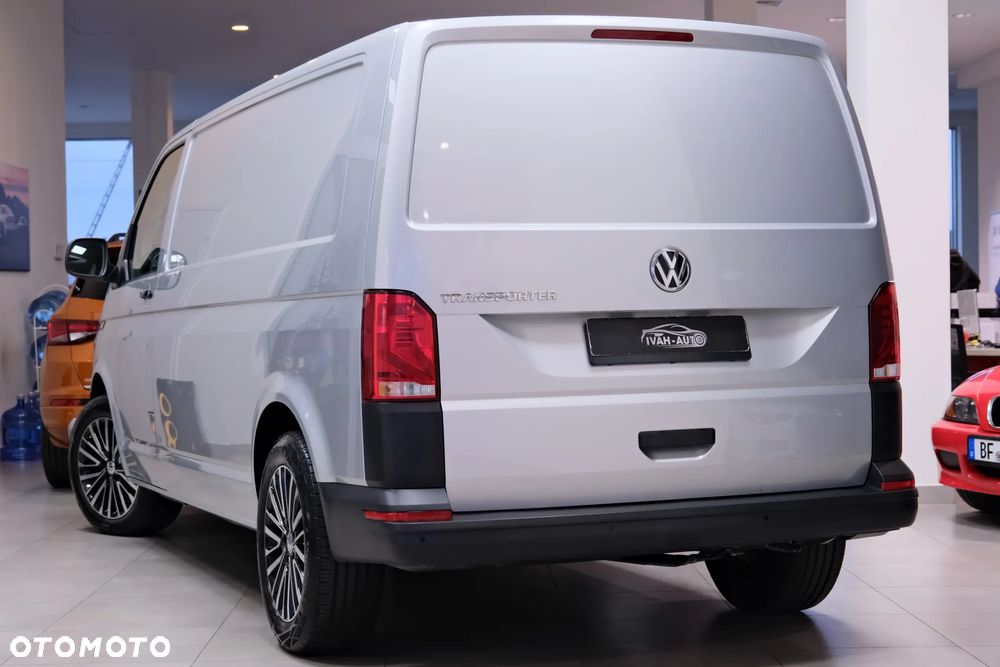 Volkswagen Transporter - 8