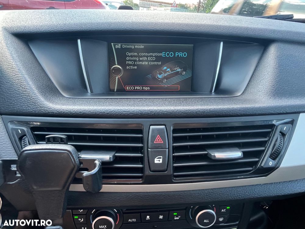 BMW X1 sDrive18d Sport Line - 8