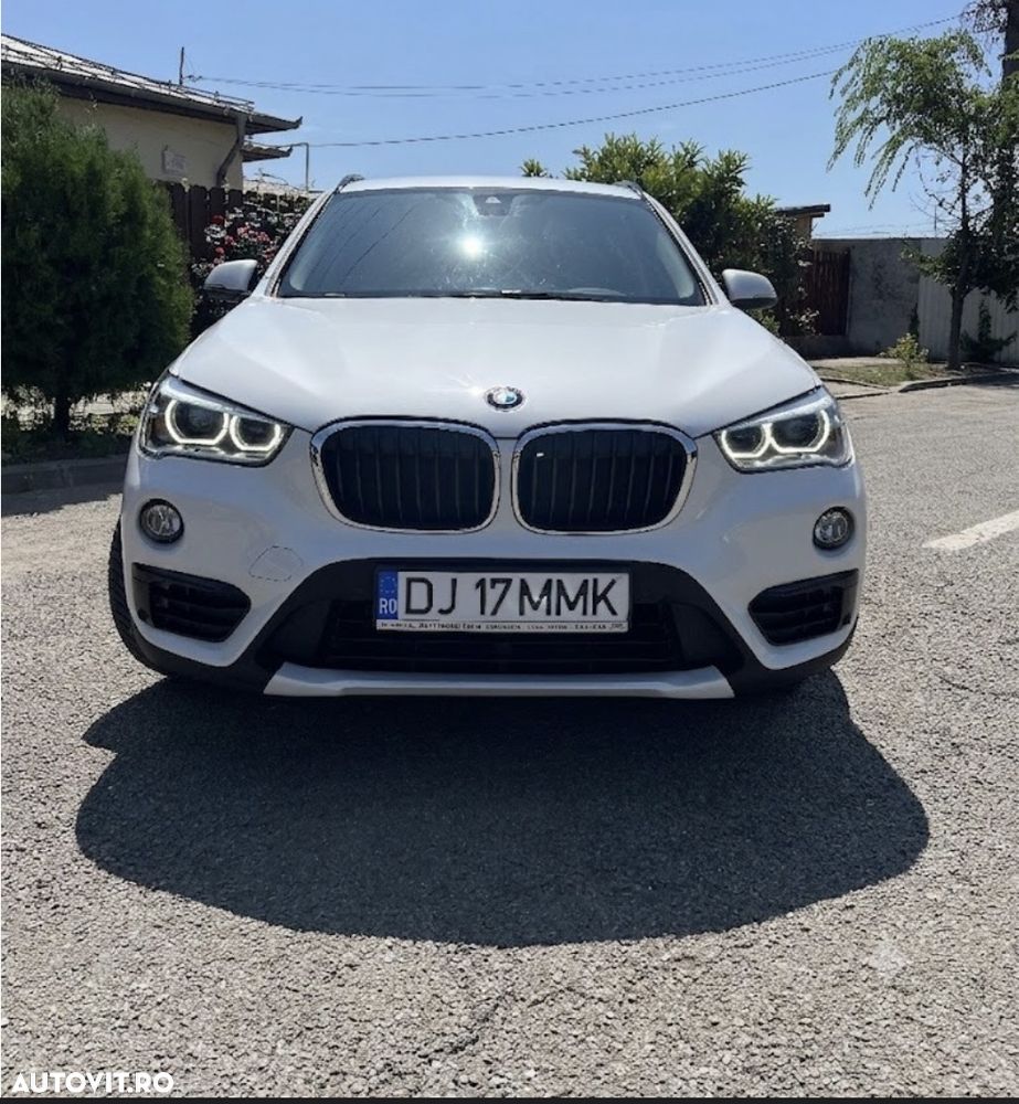 BMW X1 xDrive20d Aut. Sport Line - 2