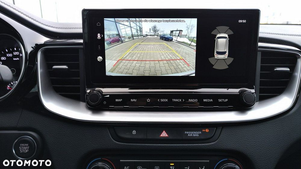 Kia Ceed - 21