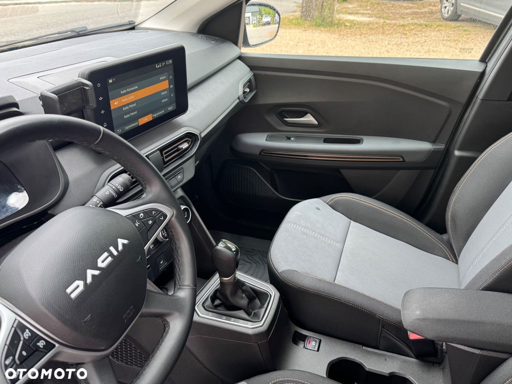 Dacia Jogger 1.6 Full Hybrid 140 Extreme+ MMT 7os - 27