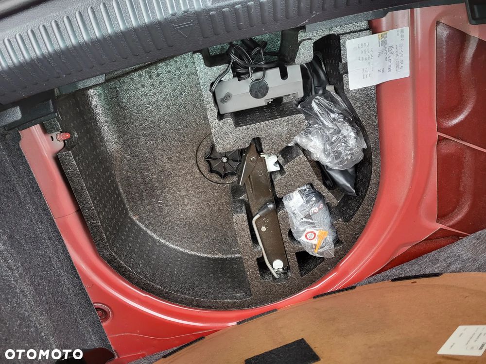 Volkswagen Polo - 9