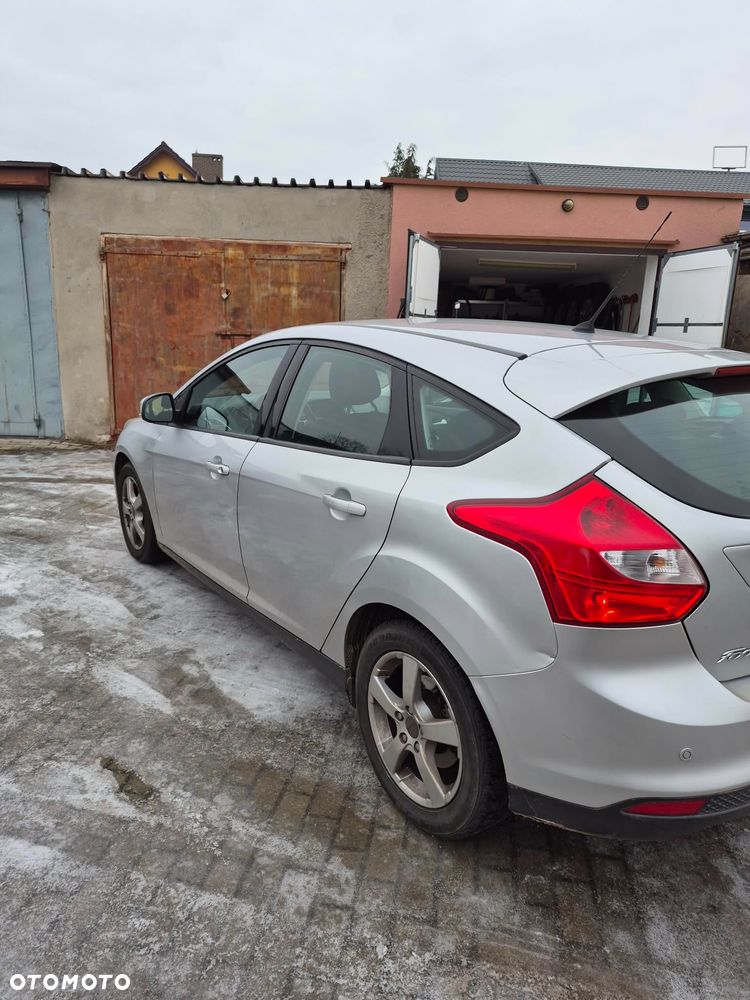 Ford Focus 1.0 EcoBoost 99g Trend - 8
