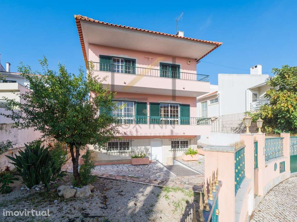 Moradia T4 + 1 com excelente localização e grande potencial - Grande imagem: 4/60