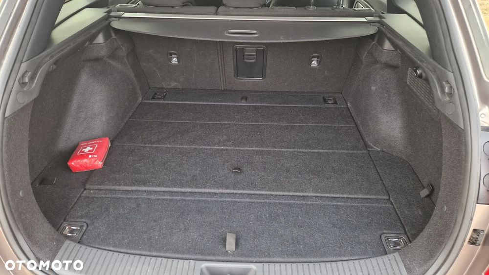 Hyundai i30 1.5 DPI Comfort - 24