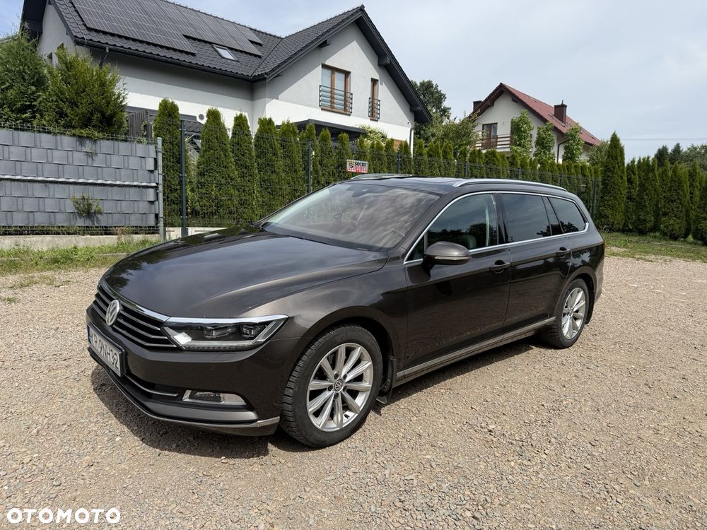 Volkswagen Passat 1.8 TSI BMT Highline - 1