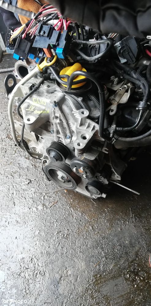 Silnik Renault Clio iv 0.9 tce H4BB4B4 - 8