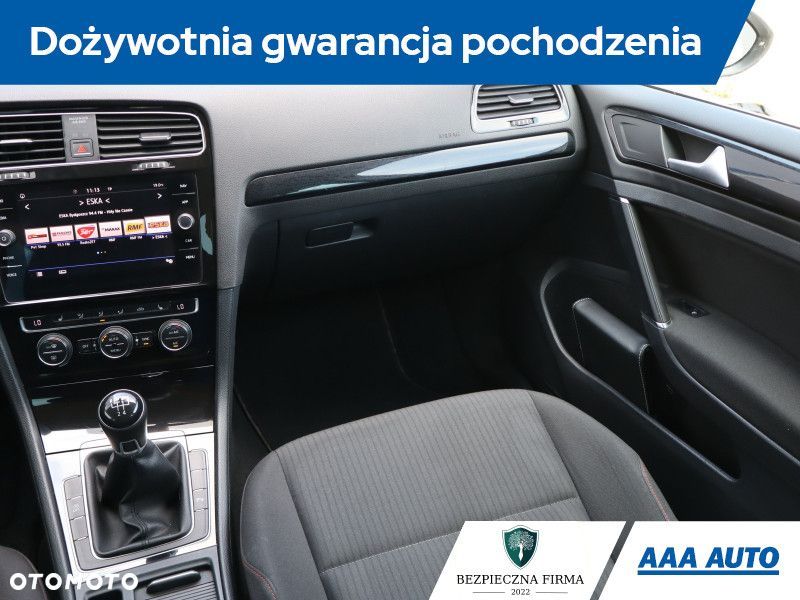 Volkswagen Golf Variant - 10