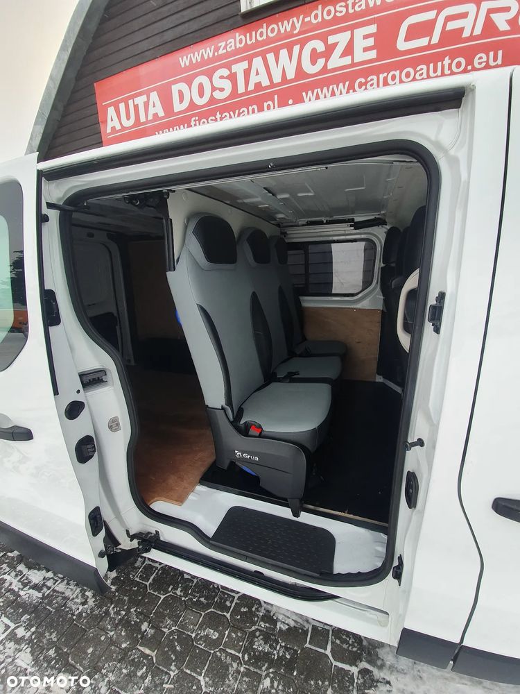 Renault TRAFIC - 12