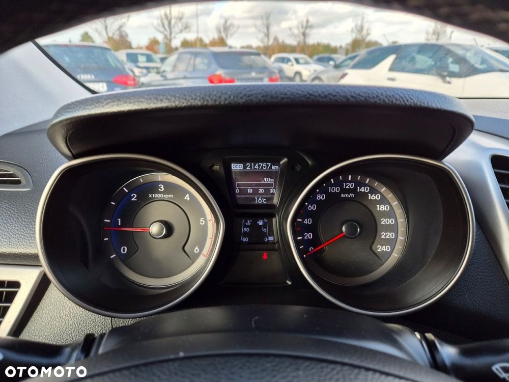 Hyundai i30 1.6 CRDi Premium - 11
