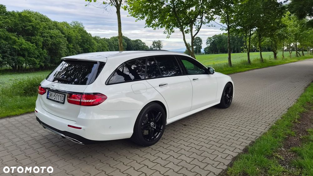 Mercedes-Benz Klasa E - 3