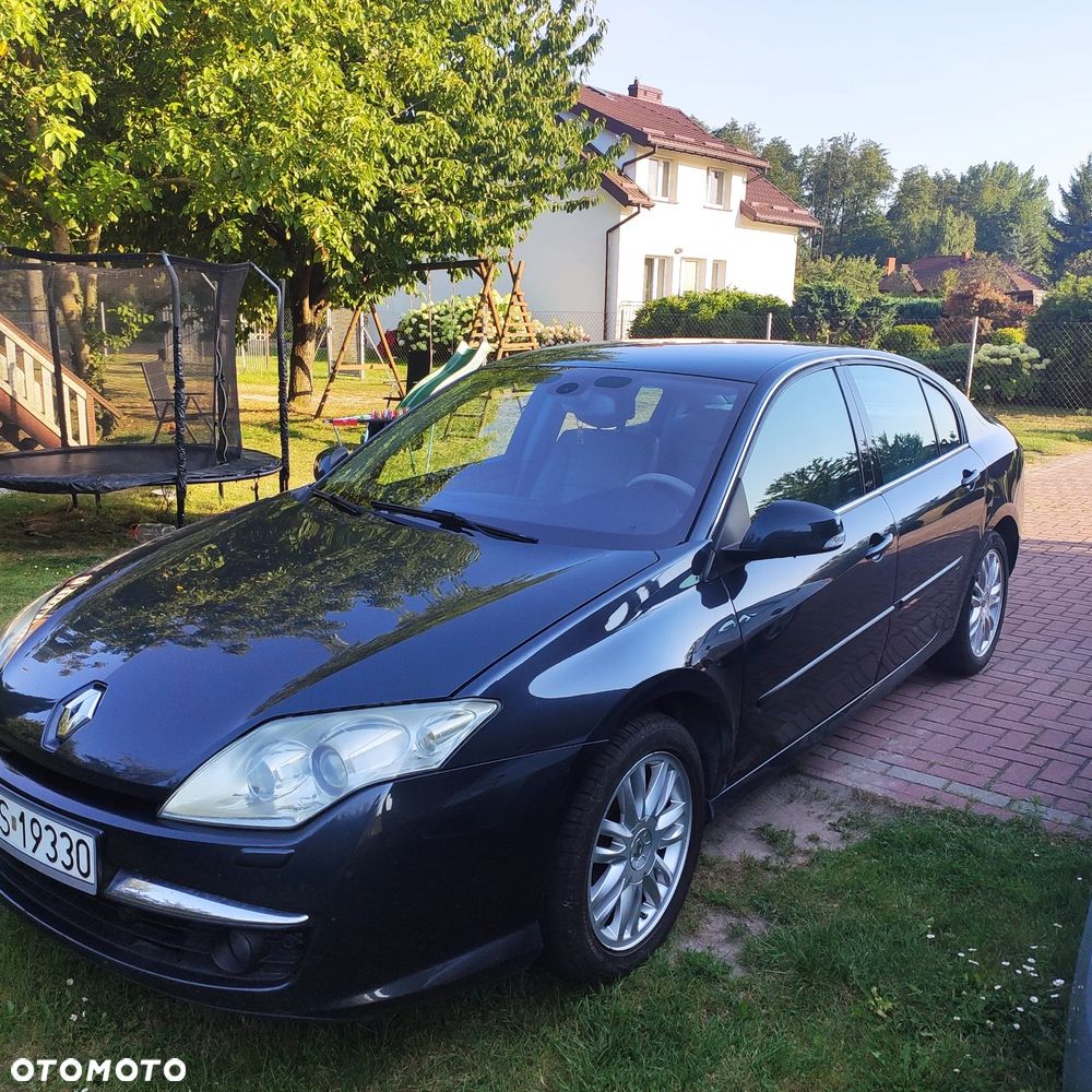 Renault Laguna - 1