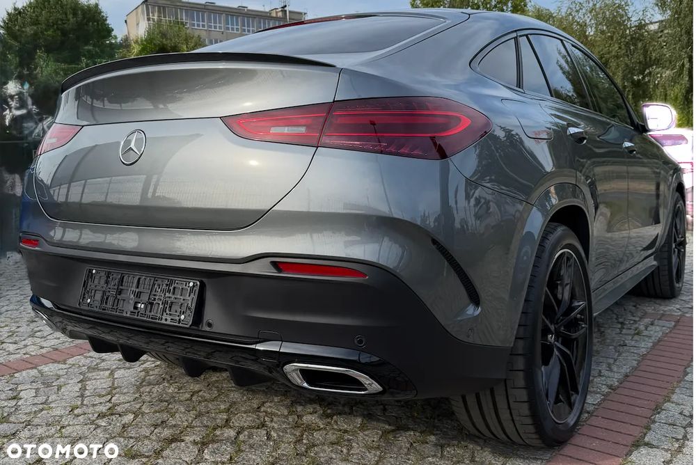Mercedes-Benz GLE - 11
